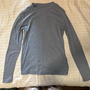 Universal Thread Women's Long Sleeve Crewneck in Heather Gray